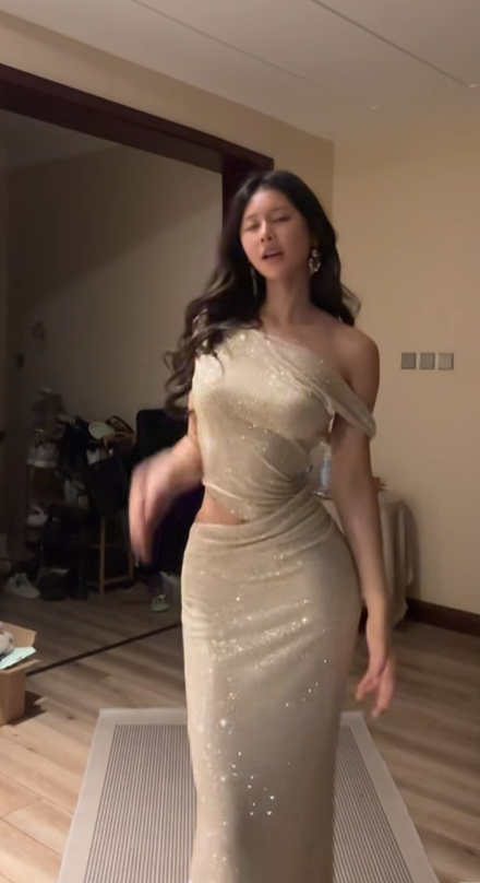 Silver Sequin One-Shoulder Waist-Cinched Fitted Floor-Length Prom Dress R7114