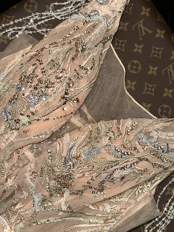 Champagne-colored halter-neck embroidered waist-cinching tulle skirt long ball gown R6876