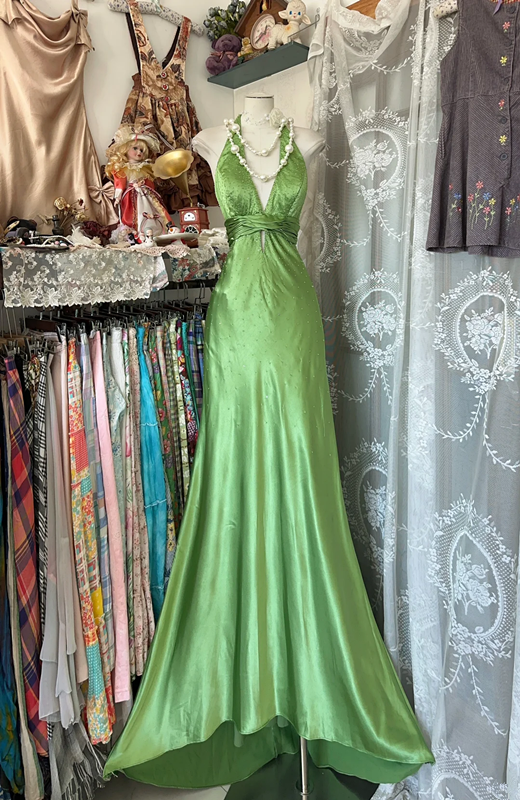 Green halterneck satin waist slim mermaid maxi ball gown R6199