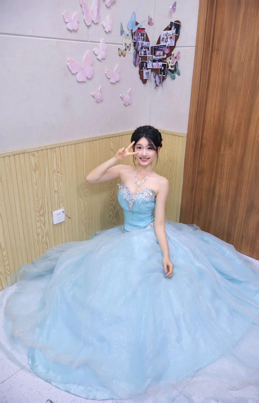 Light blue strapless, fitted waist, full skirt, long ball gown R8702