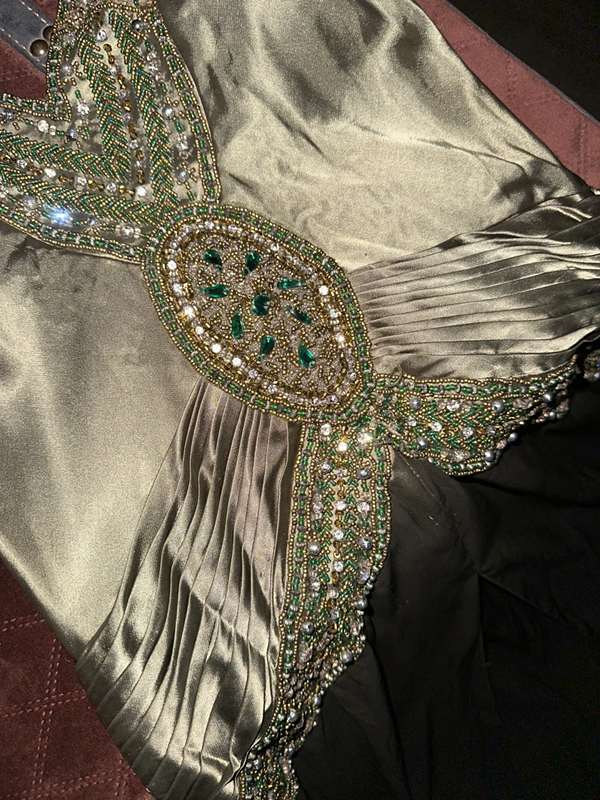 Light gray-green halter neck fitted waist slim-fit satin long ball gown R7037