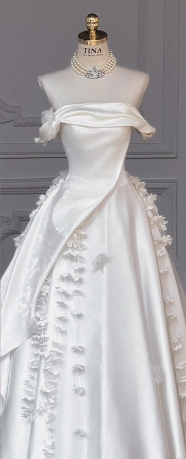 White tube top slim waist puffy long dress bridal gown R5767