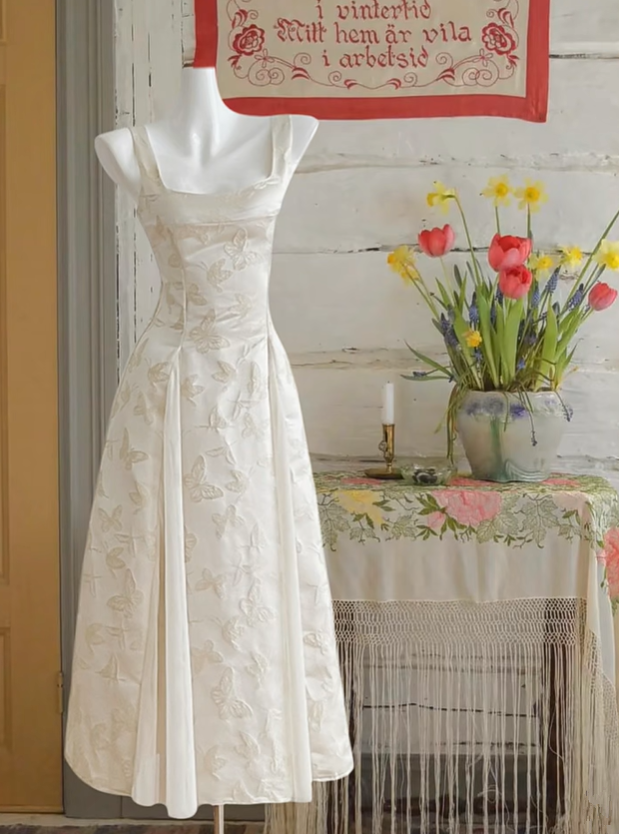 Ivory white suspender butterfly print waist slim A-line maxi dress, ball gown R6240