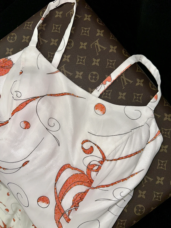 White halter-neck, fitted striped long ball gown, elegant and fairy-like style R6961