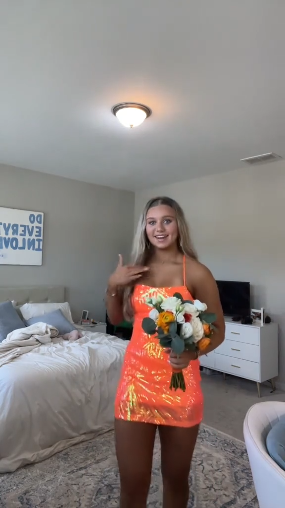 Orange halter neck sequined waist slim hip skirt homecoming dress R5610