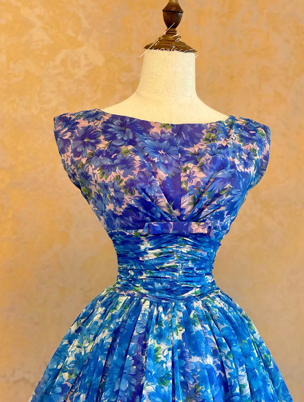 Blue Floral Sleeveless Waist-Cinched A-line Skirt Ball Gown R7396