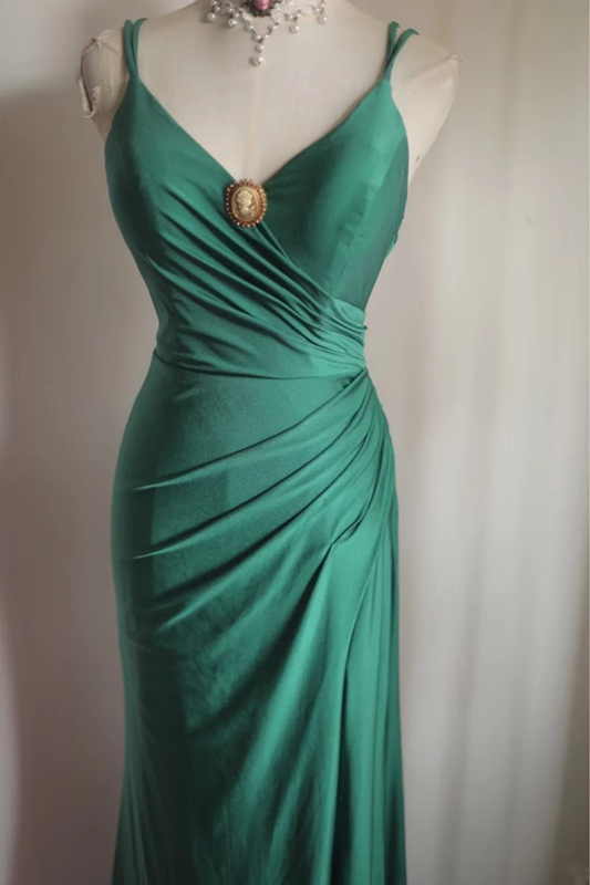 Dark green halter-neck fitted long ball gown R6723