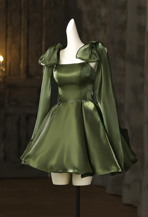 Elegant Bud Green A-Line Spaghetti Straps with Bow-knot Corset Mini Prom Dress Homecoming Dress RS439
