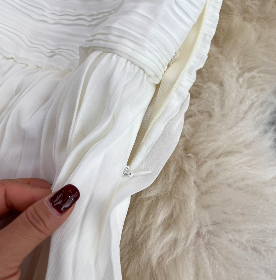 French tea break dress temperament super fairy trumpet long sleeve halter neck V neck waist A-line dress R0400