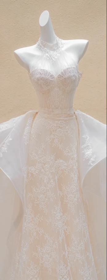 White lace halterneck sleeveless waist slim hip maxi bridal dress R5735