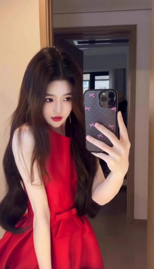 Red waist vest dress temperament dress puffy skirt R0548