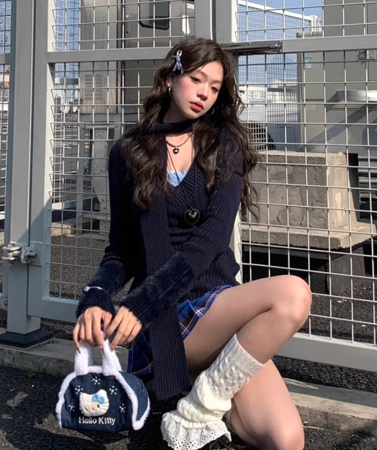 Large size American high street V-neck sweater bottoming sling retro plaid skirt suit R1857