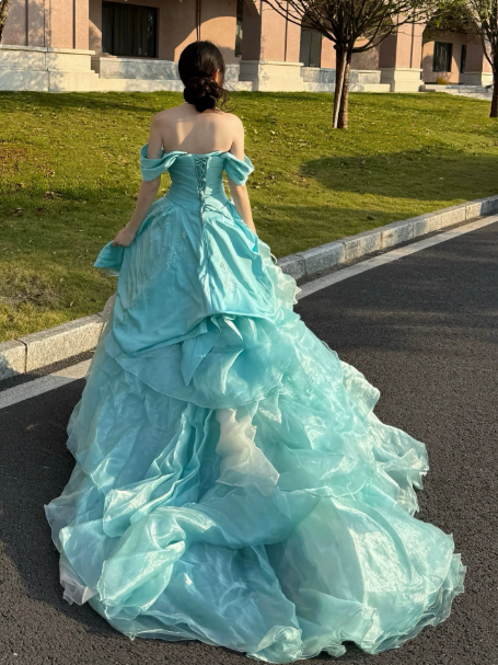 Elegant Mint Green A-Line Off-the-shoulder Applique Corset Maxi Quinceanera Dress RS570