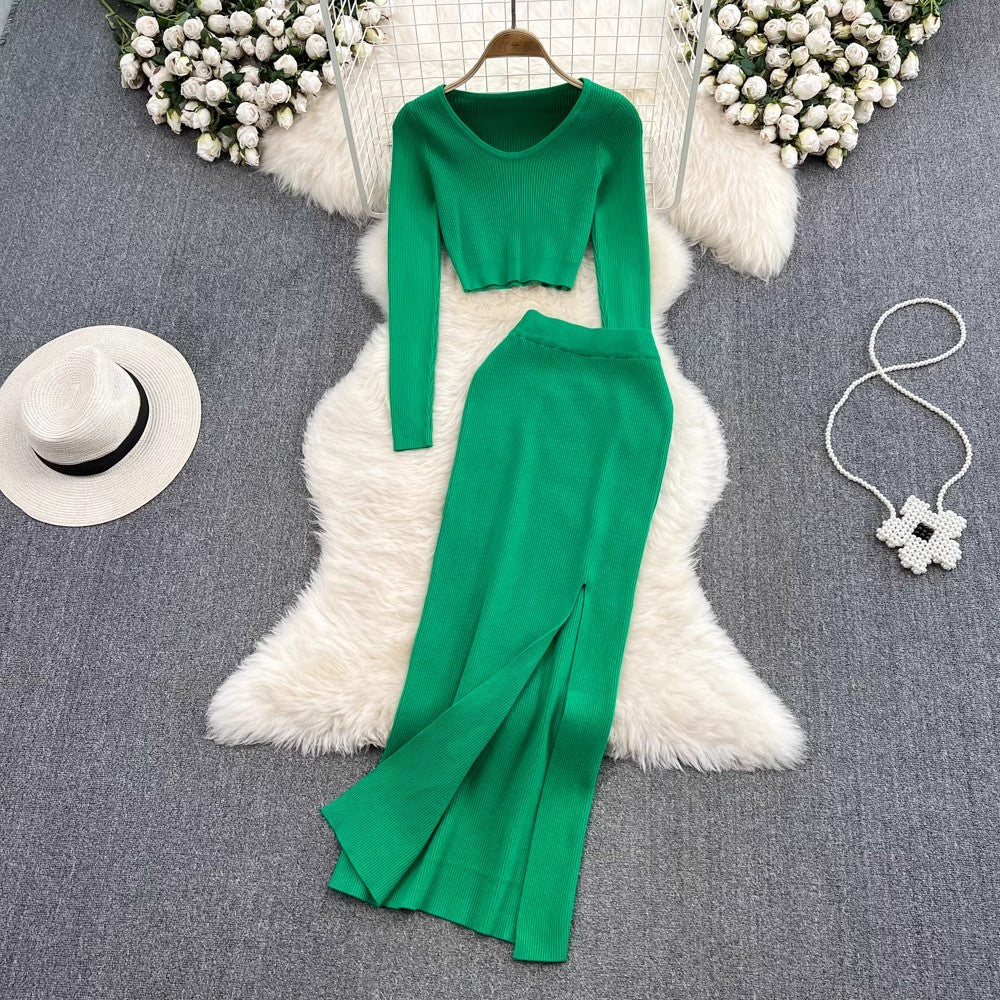 Fashion Women's V-neck Stretch Tight Short Knitwear Top Two-piece Set Skirt S3938