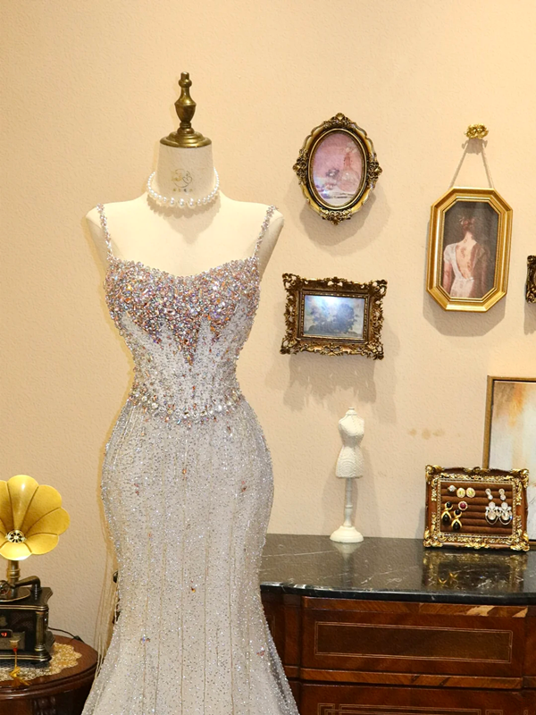 White Spaghetti-Strap Crystal-Embellished Neckline Waist-Cinched Slim-Fit Bodycon Sexy Ball Gown, Bridal Gown R7128