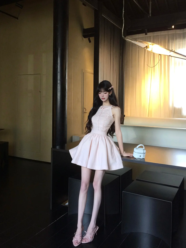 Pink Sleeveless Pleated Waist Slim A-Line Short Skirt Homecoming Dress R5077