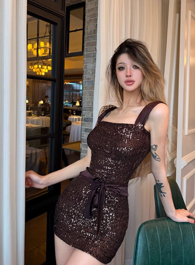 Thousand gold sequined suspender dress 2025 pure desire style bow tie hip skirt R1410