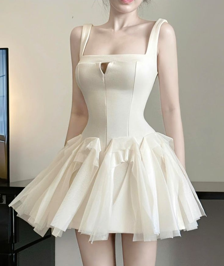 White suspenders, white moonlight, hollow waist, slimming, A-line short skirt, homecoming dress R4086