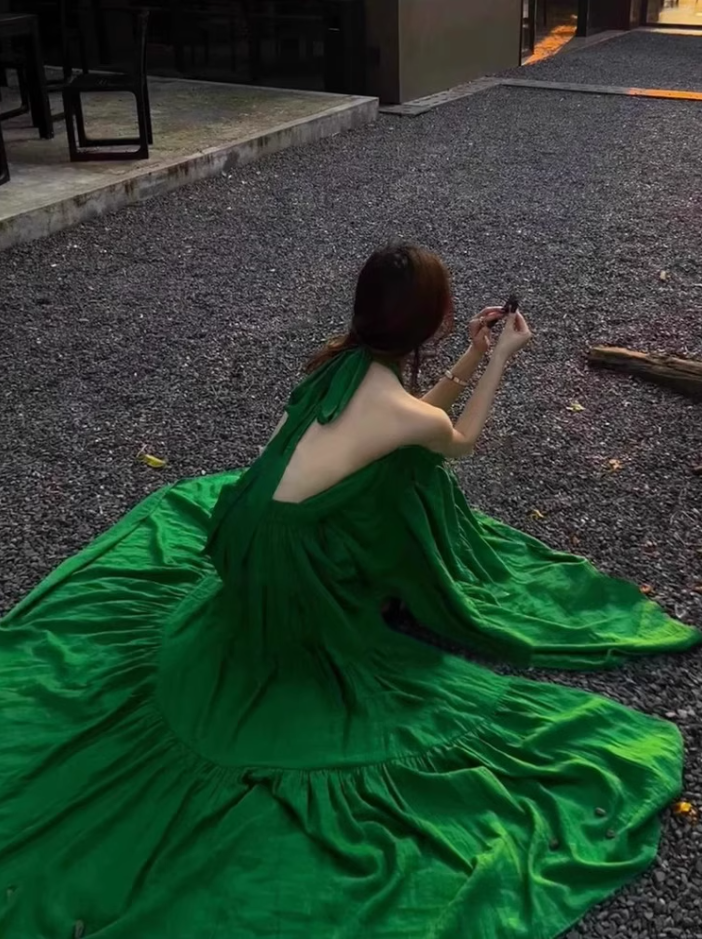 French high-end lace-up halter dress 2025 sexy backless holiday long dress R1285