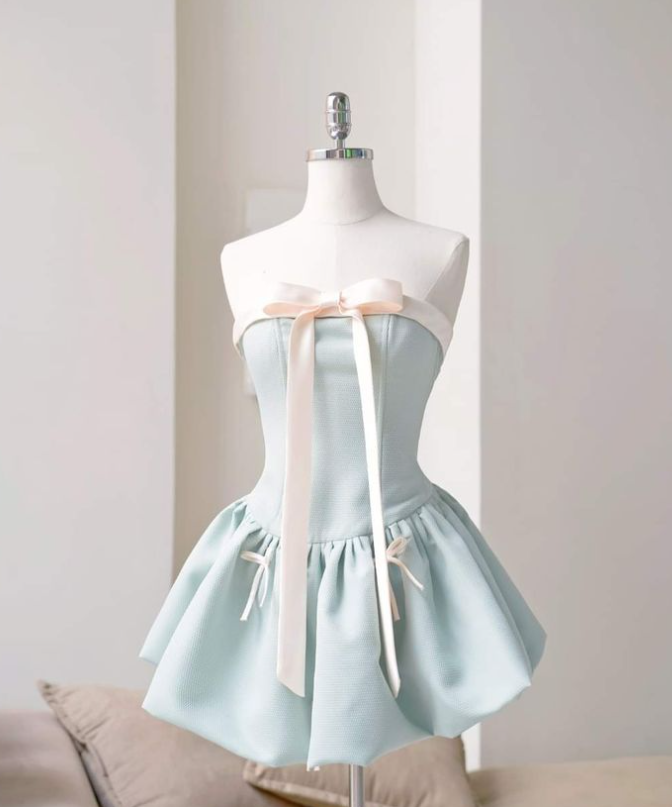 Elegant Pale Blue Homecoming Dress A-Line Strapless Corset Mini Prom Dress RS726