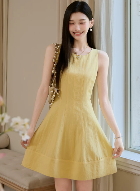 Soft Pastel Yellow Solid Sleeveless Tank Dress Elegant High Waist Flare Short Dress R9343
