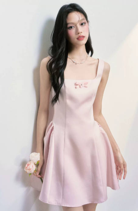 Pink French Hepburn Style Mini Dress Women With Square Neck And Bow Detail R9413