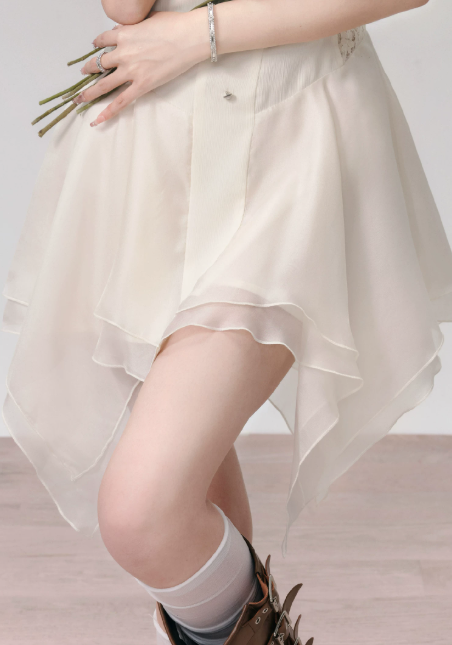 Cream White Corset Style Mini Dress Women With Puff Sleeves And Lace Trim R9442