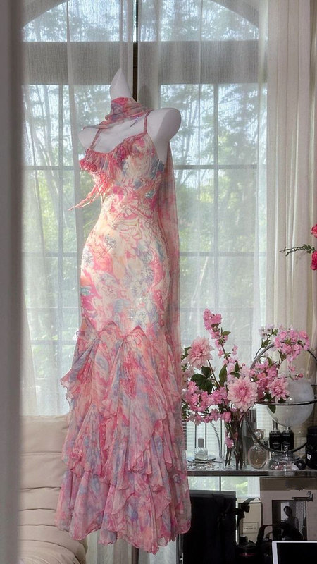 Pink floral print halter-neck fitted bodycon long ball gown R6530