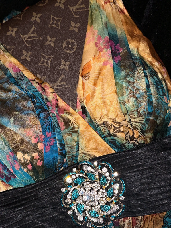 Yellow and blue color-blocked halter neck fitted waist long ball gown R6889