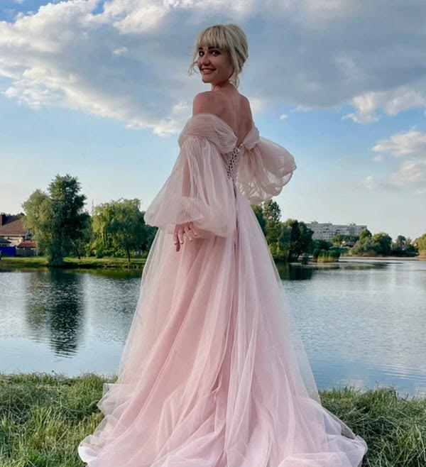 Puffy Tulle Trailing Women's Prom Gown Blush Pink Corset Maxi Evening Dress Birthday Dress — Fall Outfit 2026 New RS3195