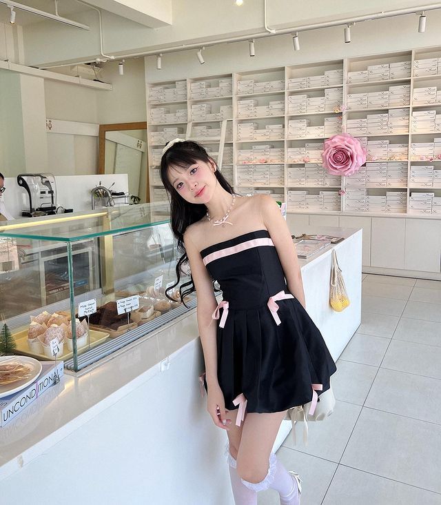 Black tube top waist slim A-line short skirt homecoming dress R4132