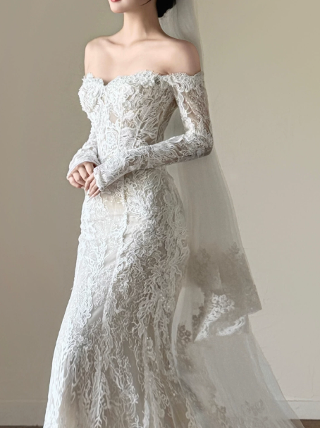 Gorgeous White Mermaid Bateau Lace Bodycon Maxi Wedding Dress RS760