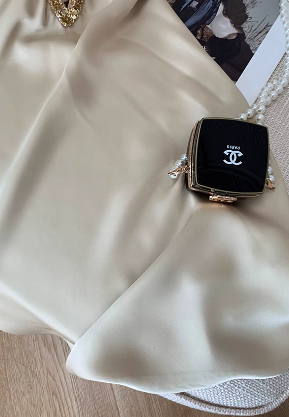 French hollow halter neck dress for women high-end temperament waist short dress R3990