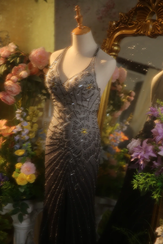 Gray gradient halter-neck fitted waist sexy long ball gown R7263