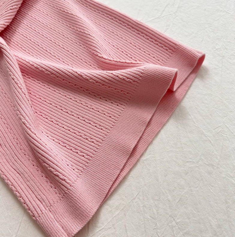 Temperament pure pink gold button off-shoulder short knitted versatile top slim skirt fashion suit R0277