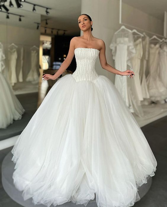 A Line Wedding Dresses for bride Strapless Pearls Beads Top Tulle Wedding Dress bridal gowns S5105