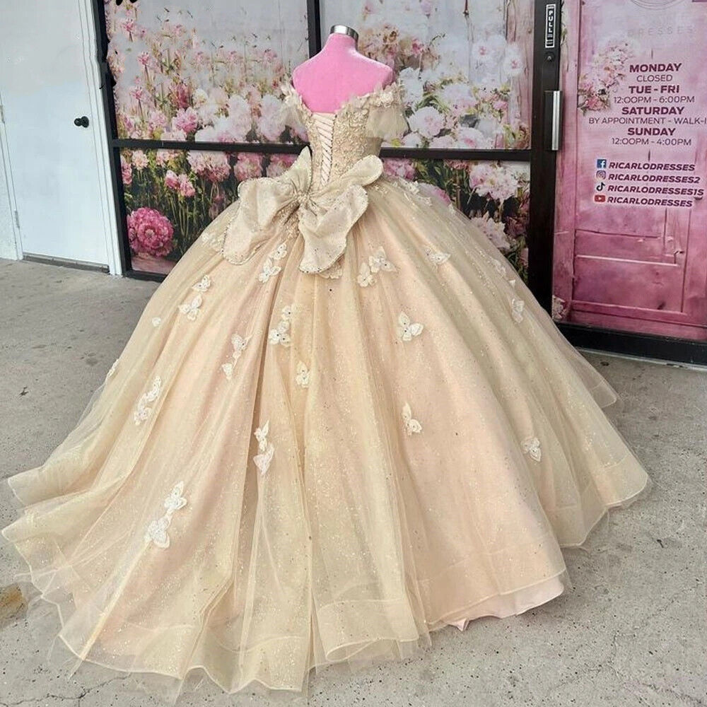 Champagne Shiny Sexy V-Neck Princess Prom Dress Quinceanera Dress Beading Bow Applique Lace Beading Sweet Birthday Party Dresses S5048