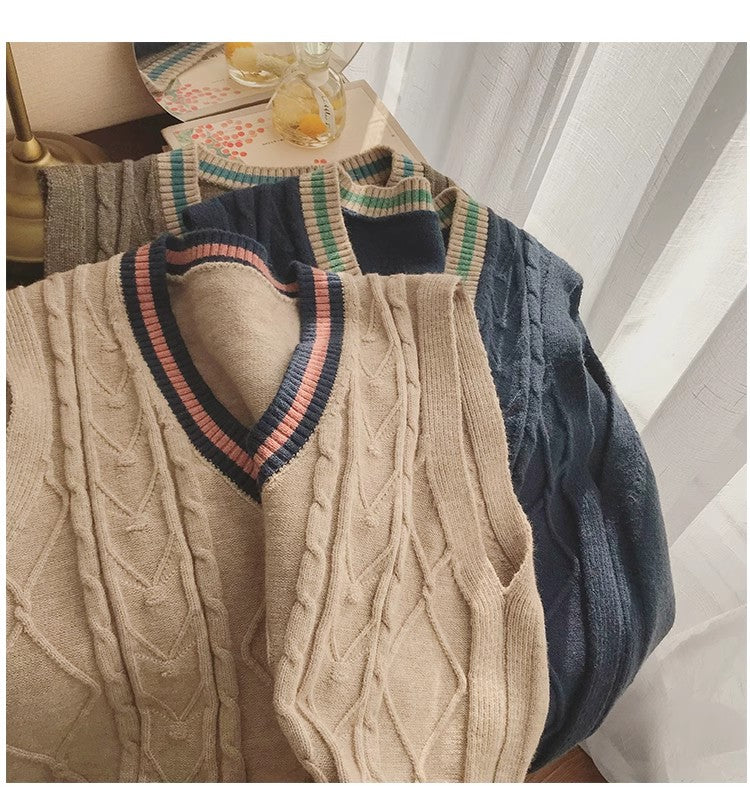 Knitted vest for women new loose outer sleeveless sweater vest trend S5009