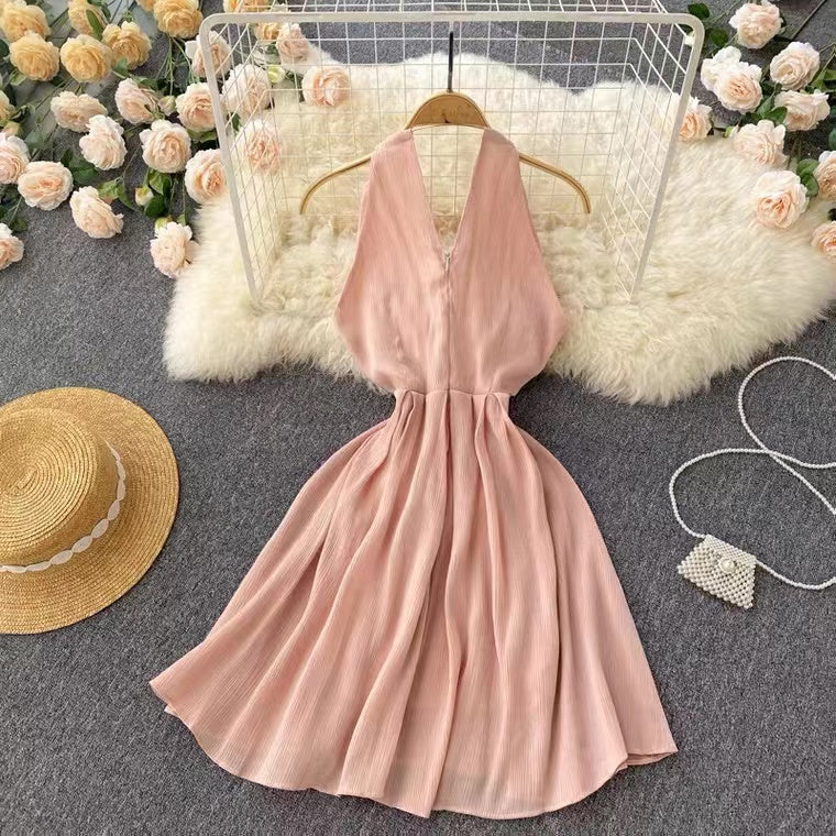 Temperament Sexy Halter Backless Dress S4949