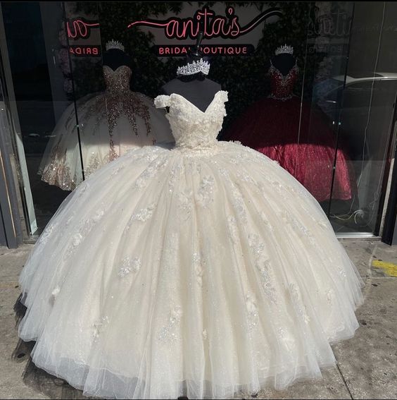 Princess Quinceanera Dress Off Shoulder Appliques Sequins Flowers Party Sweet 16 Dress Ball Gown S5085