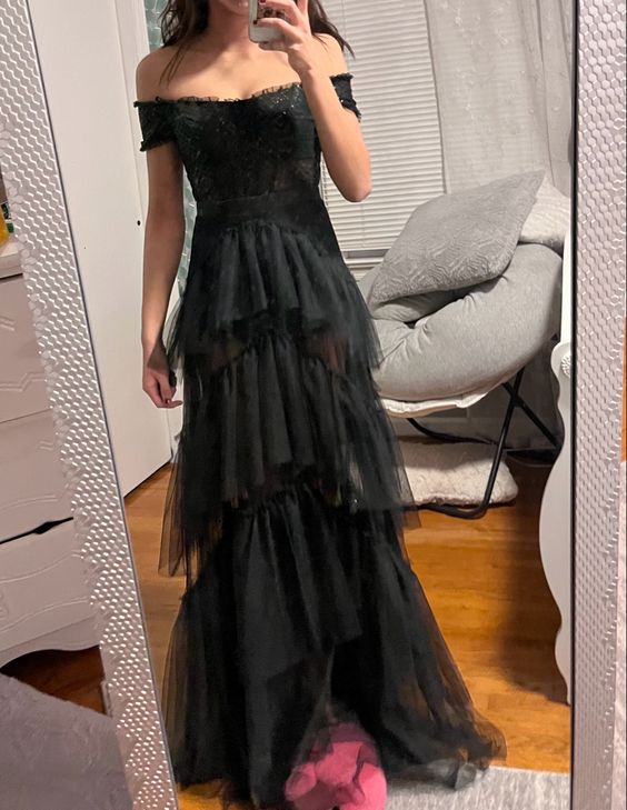 black prom dress with ruffles and off the shoulder Evening Dress S5269