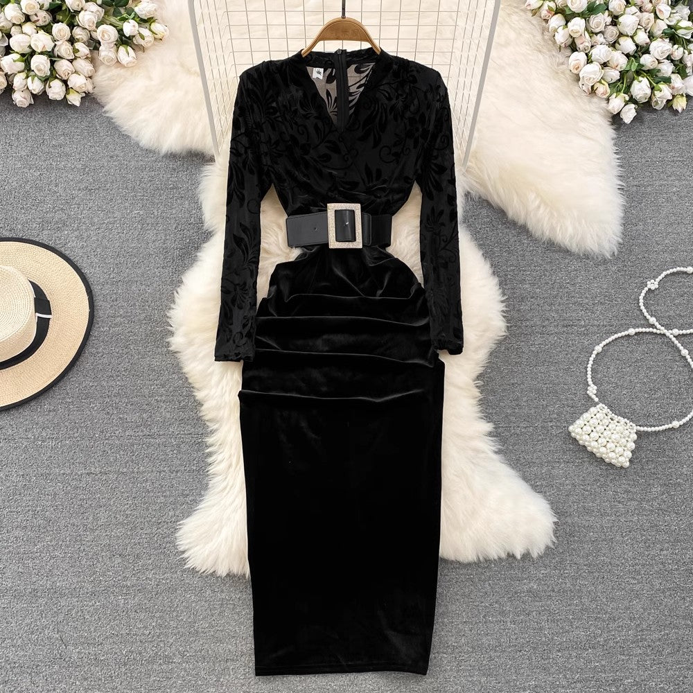 V-neck pleated stitching hip dress S3905