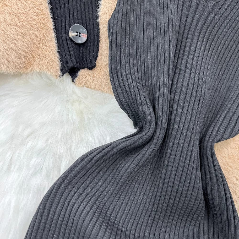 long-sleeved V-neck sweater short coat two-piece set V-neck knitted for women S4018