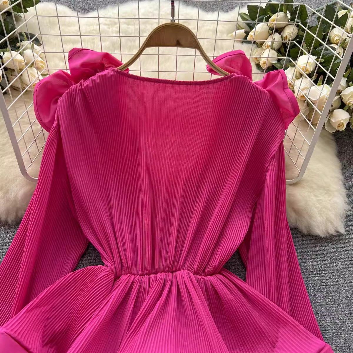 fashion new design ruffle pleated V-neck pullover shirt for women S4612