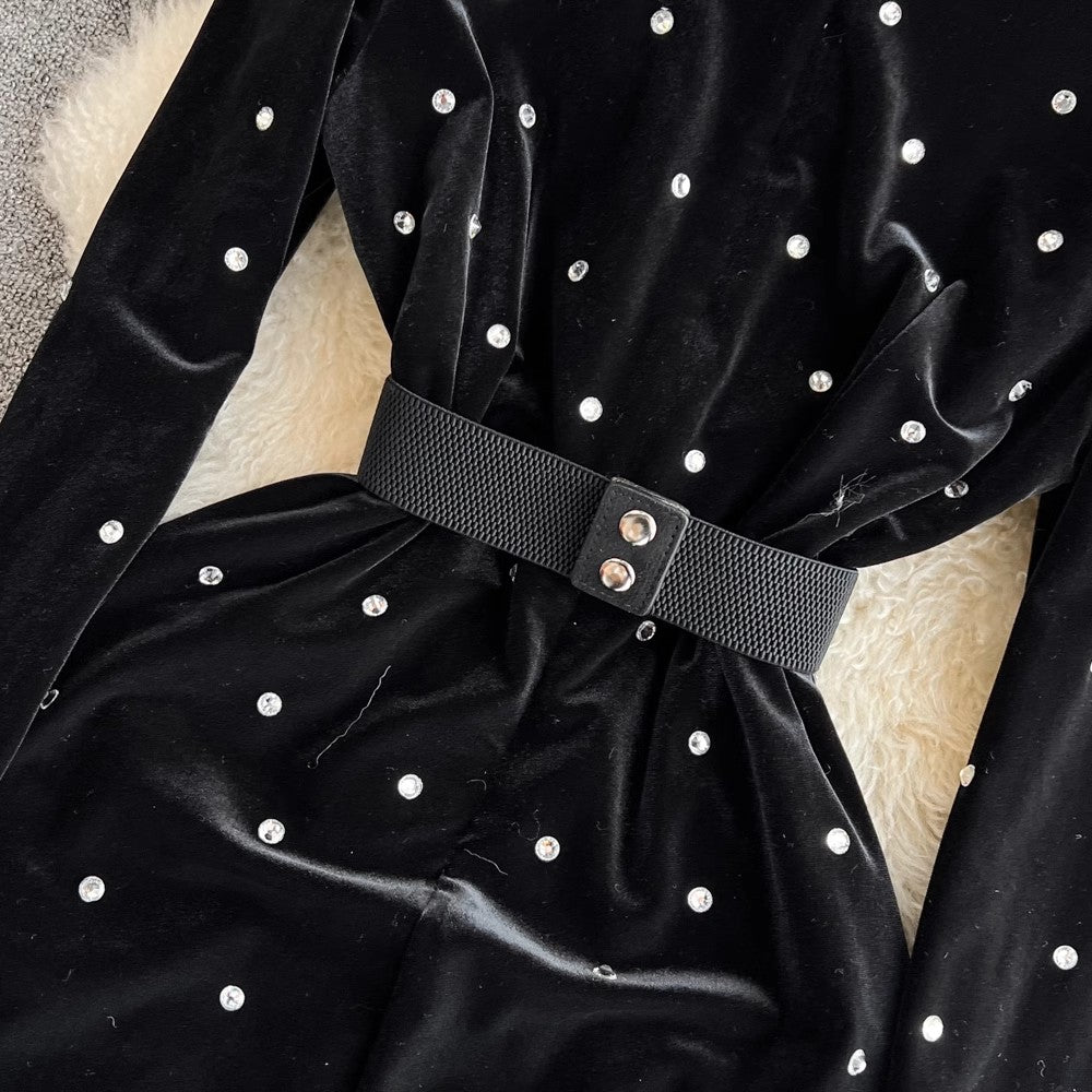 long-sleeved diamond mid-length A-line velvet dress S4186