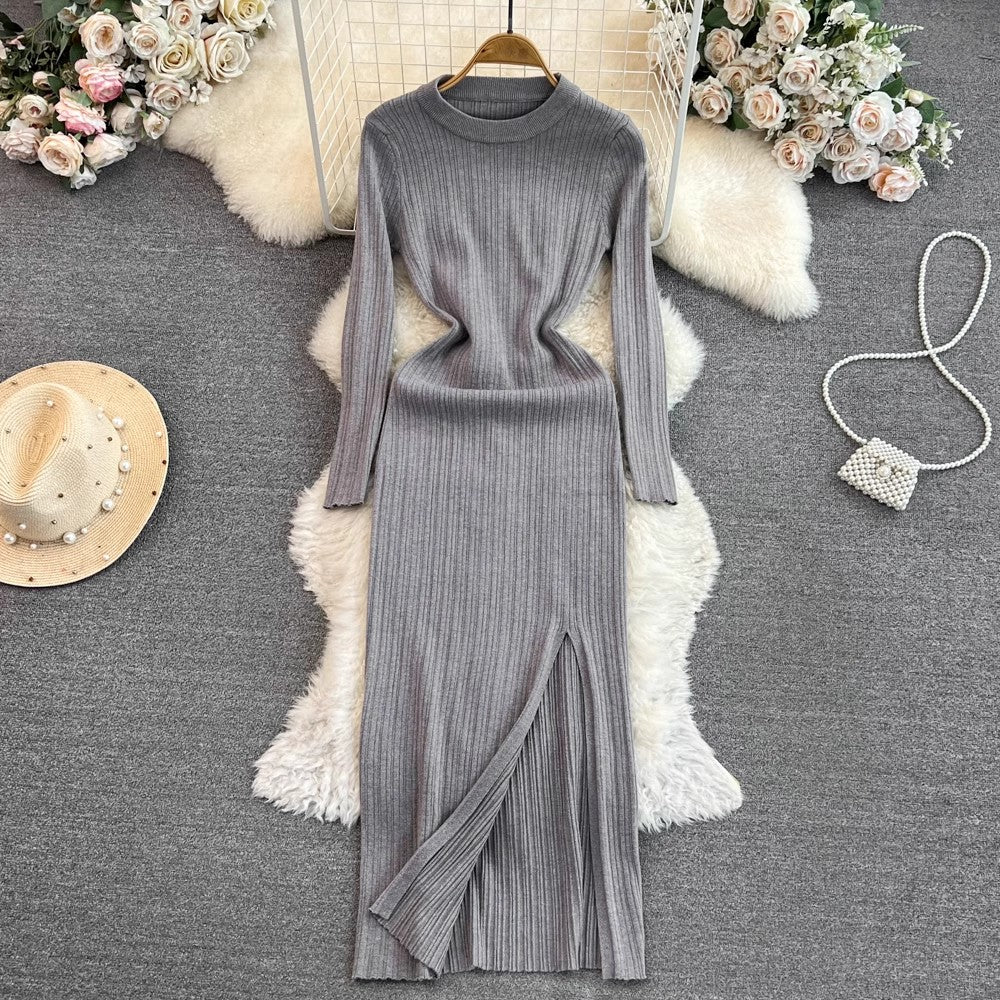 long-sleeved round neck mid-length knitted dress S4024