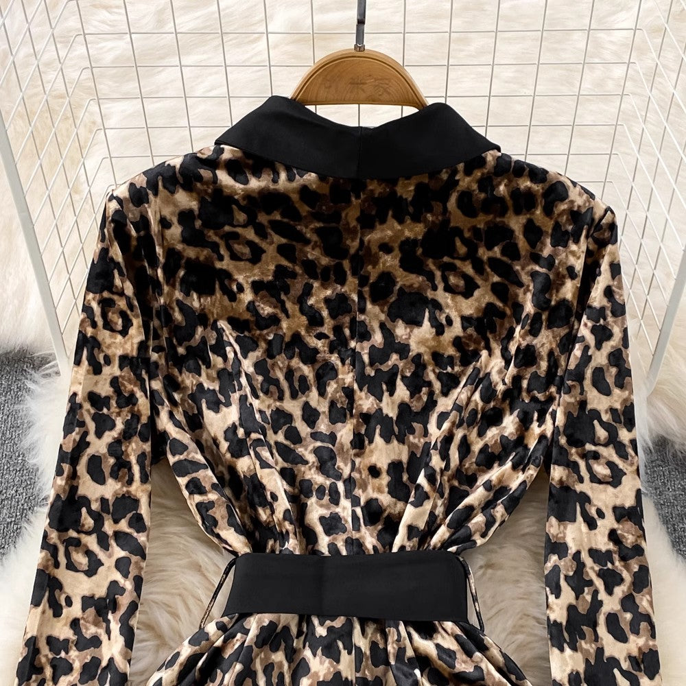 V-neck A-line velvet dress for women S3996