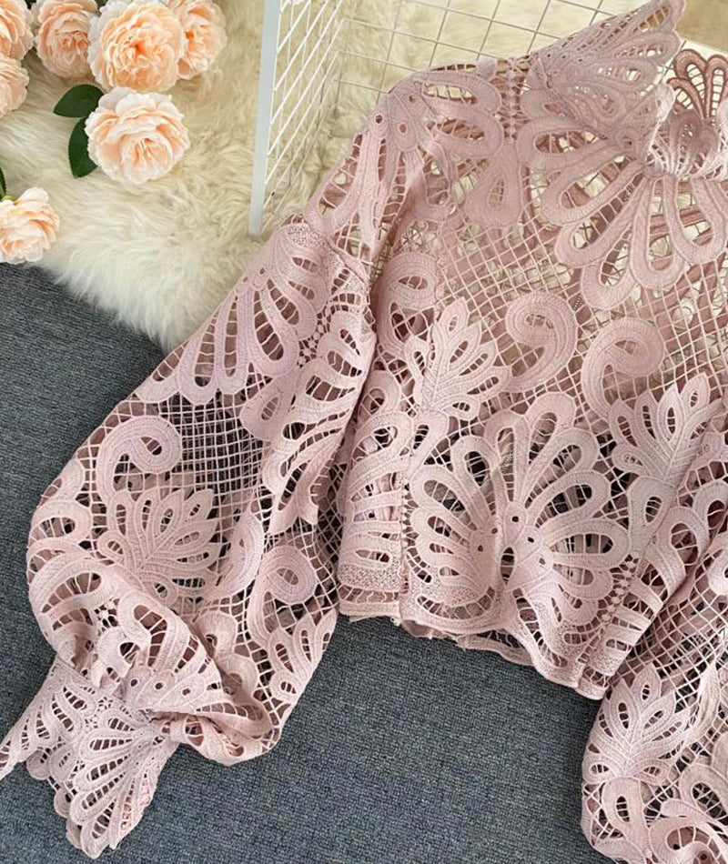 Stylish Hollow Lace Top Puff Sleeve Top S4386
