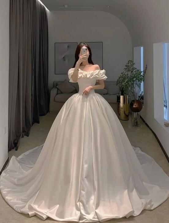 Off Shoulder Ivory Ball Gown Mermaid Wedding Dresses S2570