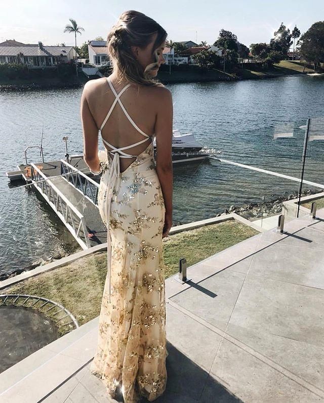 Gold Sequin Mermaid Backless V-Neck Prom Dresses S3255